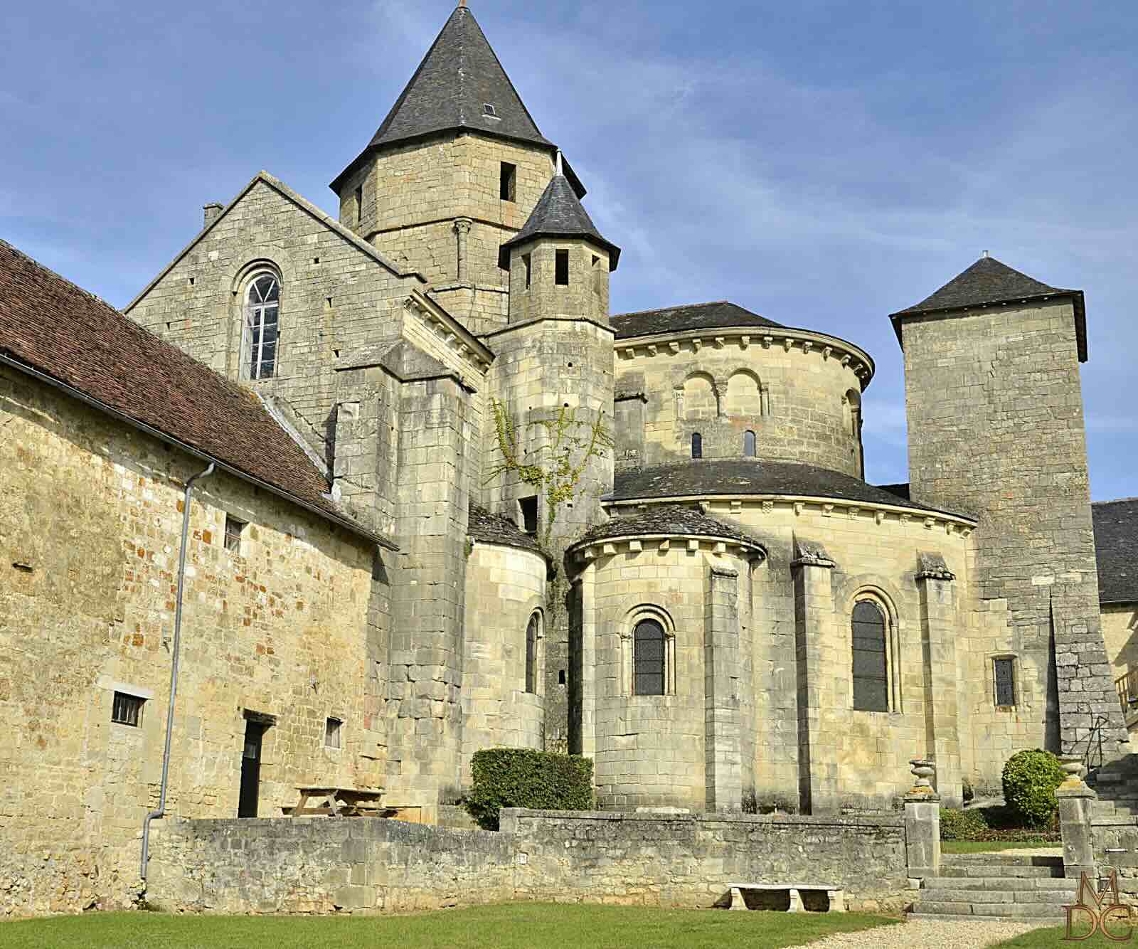 Église de Saint-Robert en Corrèze